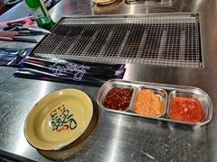 -马路牙子地桌烤肉(工体店)