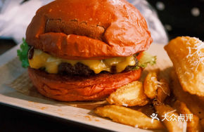 Cinnamon Apple Beef Burger