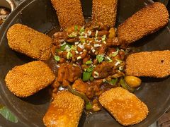 地锅小公鸡-南京大牌档(人民广场店)