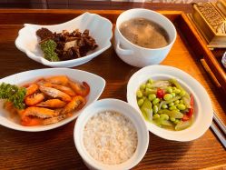 -大美母婴月子中心