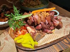 德式风味脆皮猪手-食陆号·新式台湾创意菜(十全街首店)