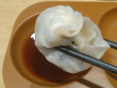 -小六汤包(亚欧店)