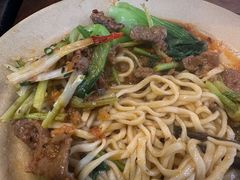 -方铲铲·成都板凳面(滨江银泰店)