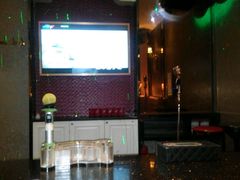 -萧邦音乐会所KTV(向西店)