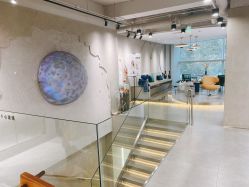 -变画·发型STUDIO