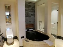 -西安华清御汤酒店