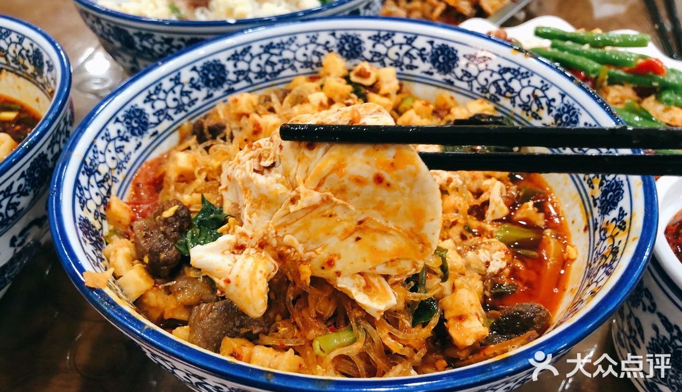 ‮安老‬家牛羊‮泡肉‬馍有泡‮ 馍‬小炒还有烧烤