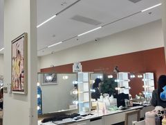 -HIMO海马体照相馆(上海华润CP静安店)