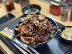 -難波肉劇場