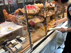 面包甜点陈列柜-味多美(上南路店)