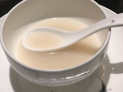 -余欢领鲜火锅(新街口店)