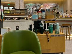 -星巴克臻选(深圳龙华红山天虹店)