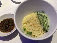 老罕王炸酱面-赵记老铺(市府恒隆广场店)