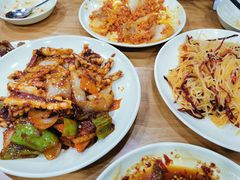辣炒鱿鱼-贤花饭店(城阳店)