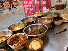-老鼓楼麻辣烫夹馍