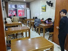 -刘信牛羊肉泡馍小炒(回民街店)