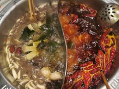 -憨铁匠老火锅(龙岗万科里店)