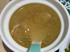 -老乡鸡(上海白玉兰广场店)