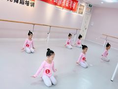-桃子公主舞蹈培训(万柳校区)