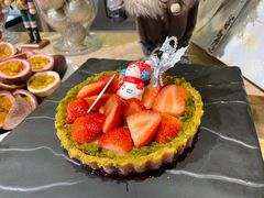 -大中华希尔顿酒店-念自助餐·嗨啤·小龙虾
