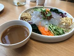 -关东小磨东北菜(上海长风大悦城店)