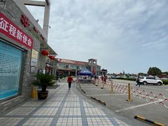-洋县服务区-停车场