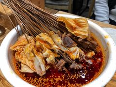 -嘉州叶婆婆钵钵鸡(建设路店)