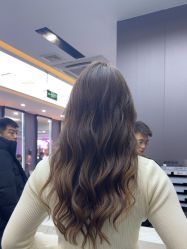 -藤野造型烫染·漂发