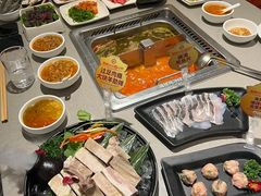 -海底捞火锅(银泰中心店)