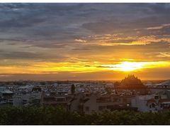 -六合夜市