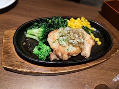 -萨莉亚(巴黎春天成山店)