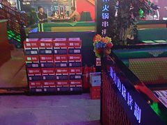 -路边边地标烧烤·川菜·小龙虾·音乐酒馆(良乡长虹店)