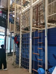 -PIPIKINGDOM皮皮王国欢乐号(欢乐海岸购物中心店)