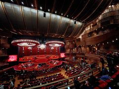 -交通银行前滩31演艺中心