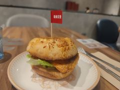 -必胜客(中大银泰店)