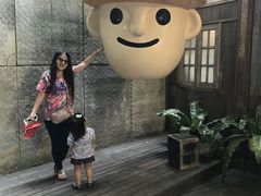 -莓园冰淇淋店