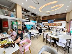 -覃记海鲜美食餐厅