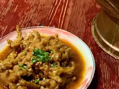 蒜香鸡脚-浩海火烧云傣家菜(京广店)