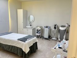 -VE专注问题肌·赛诺龙&科学美肤中心