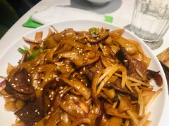 -汤城小厨•粤菜•靓汤(苏州街店)