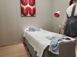 -PE SALON