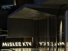 -密苏里·吖咪KTV火吧