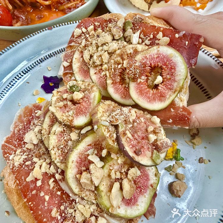 
杭州！会带每一任男朋友去的店！！！