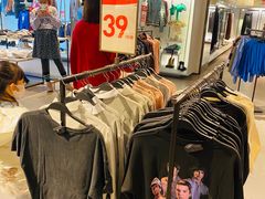 -ZARA(凯德乐峰广场店)