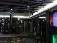 -简·无界健身工作室·运动康复·体态(石厦店)