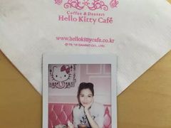 -Hello Kitty Cafe(弘大店)