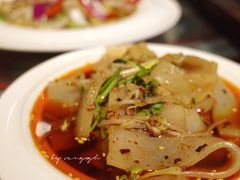 新疆凉皮子-丝路香妃西域清真餐厅