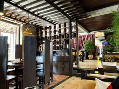 大堂-Local泰莲庭(虹鳟鱼店)