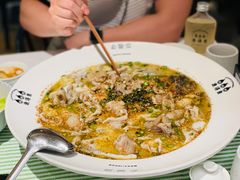 -渔语鱼新川菜Bistro(万象天地店)