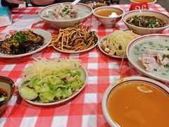 -老方桌烂蹄花川菜馆(九龙坡店)